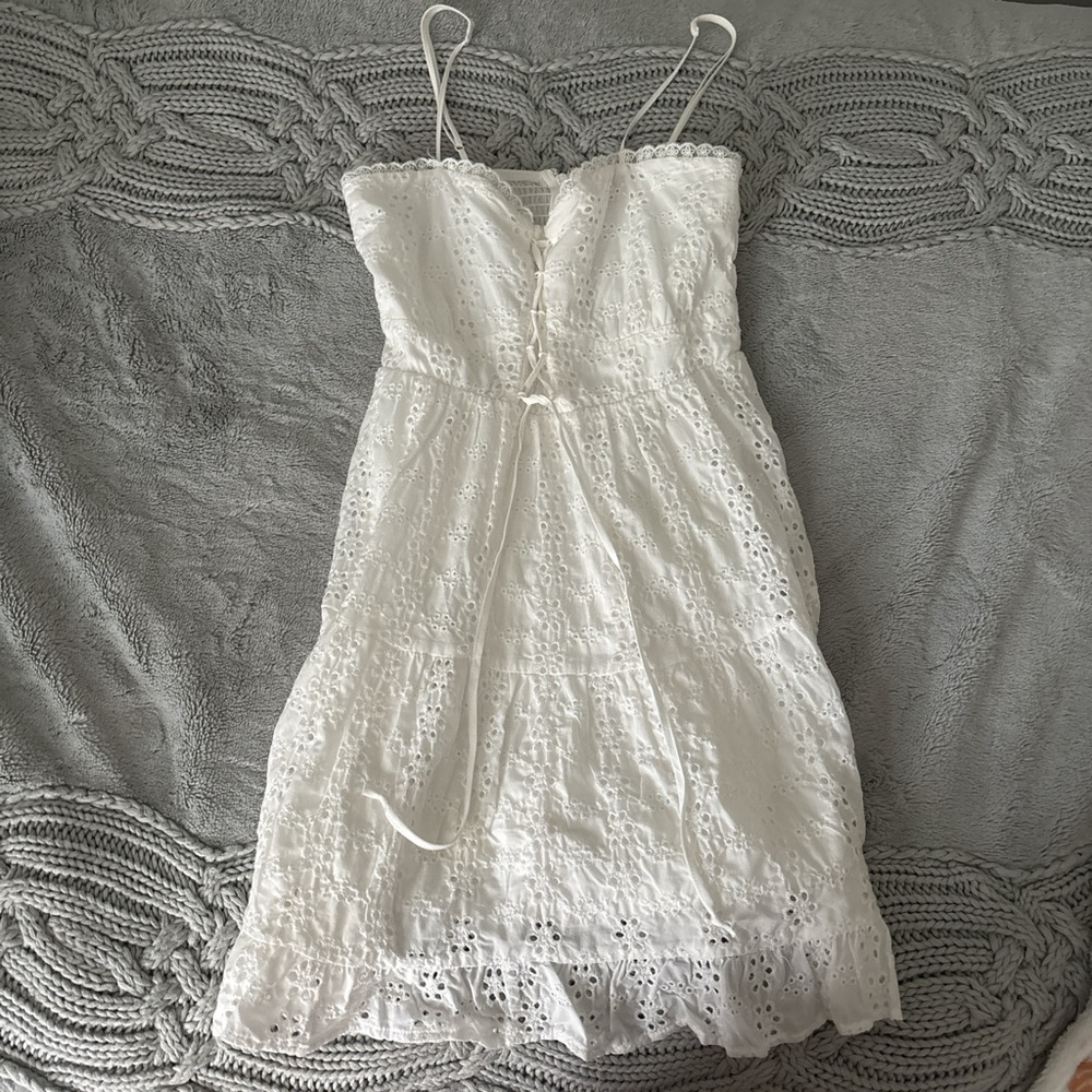 Francesca’s White Lace Dress size S